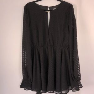 NWT!! Lovers & Friends Black Chevron Dress